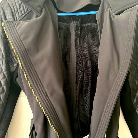 MICHAEL KORS quilted hooded coat - Picture 10 of 10